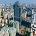 Có những ý kiến tỏ ra lạc quan, tin rằng dòng vốn vào bất động sản trong năm tới sẽ khả quan hơn, có thể đến từ nhiều nguồn khác nhau, đa dạng và phong phú hơn.
