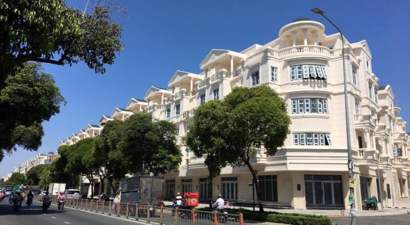 Căn nhà phố có diện tích 100m2 khu dân cư cao cấp Cityland Park Hills mặt tiền đường Phan Văn Trị sầm uất ở Gò Vấp