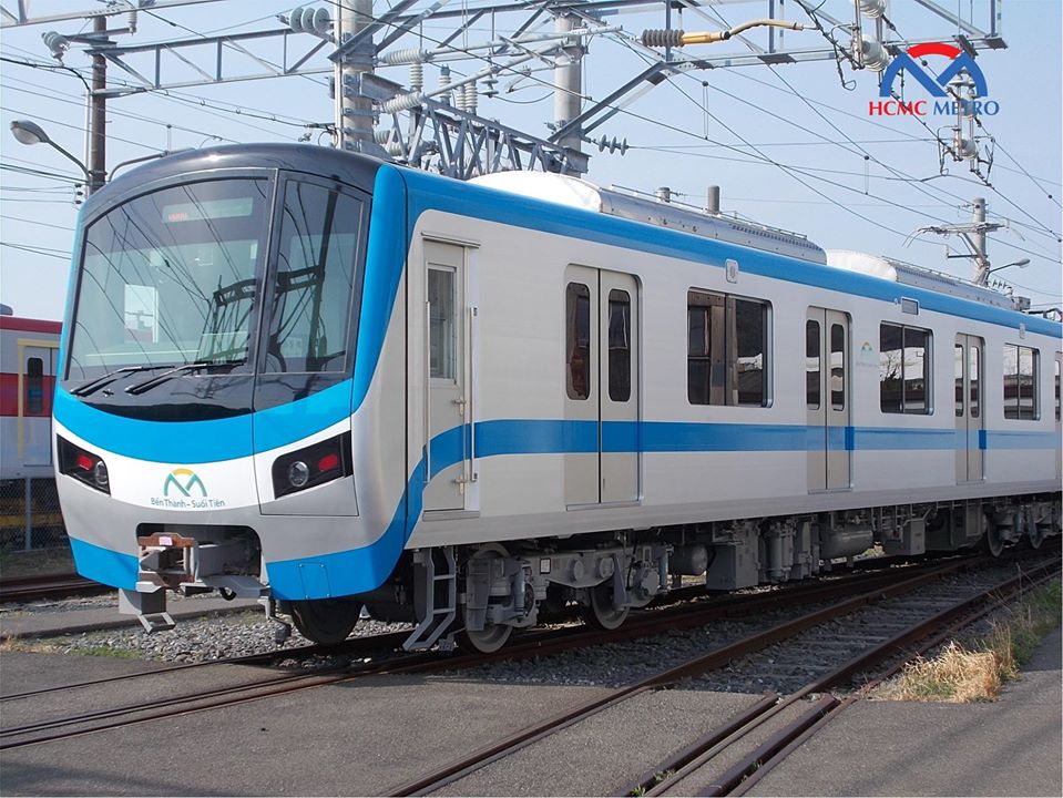 Nhà thầu kiểm tra kỹ thuật tàu metro số 1 tại Nhật Bản trước khi vận chuyển về Việt Nam.