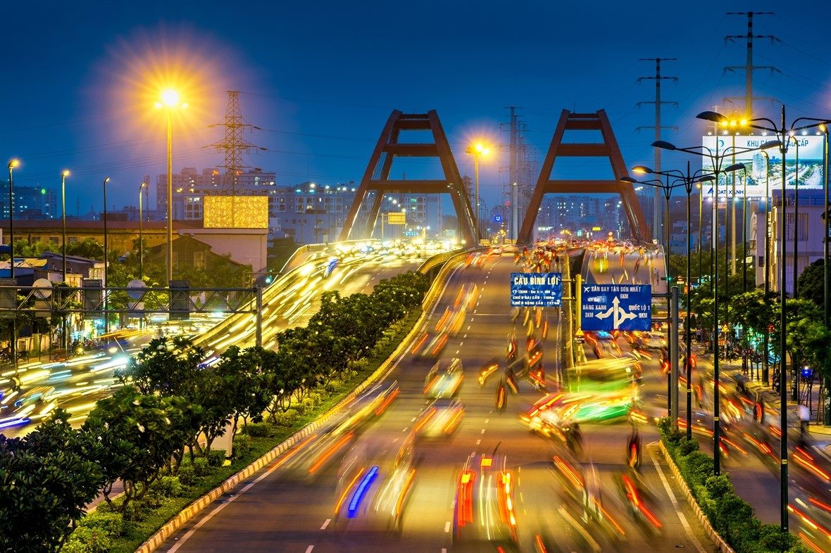 Đại lộ Phạm Văn Đồng được mệnh danh là tuyến đường nội đô đẹp nhất Thành phố Hồ Chí Minh.