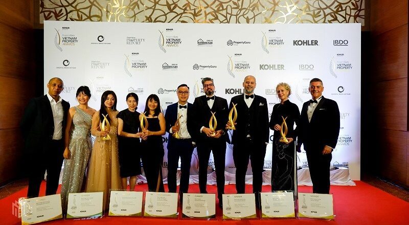 Đội ngũ Masterise Homes tham gia nhận giải thưởng tại Vietnam Property Awards 2020