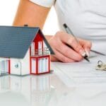 Nhà đầu tư cần cẩn trọng khi dùng đòn bẩy tài chính khi mua nhà.