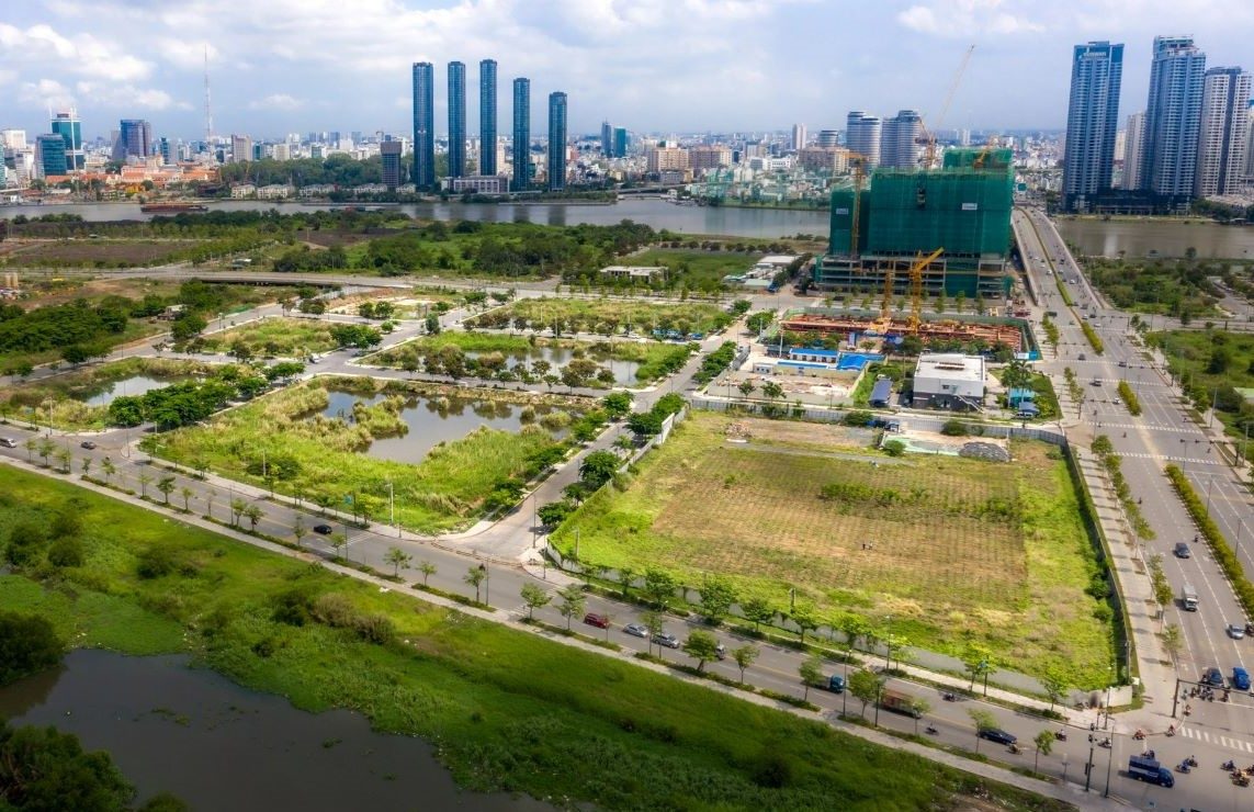 Hình ảnh thực tế 4 lô đất vàng Thủ Thiêm vừa được đấu giá hôm nay đem về cho ngân sách Thành phố hơn 37.000 tỷ đồng.
