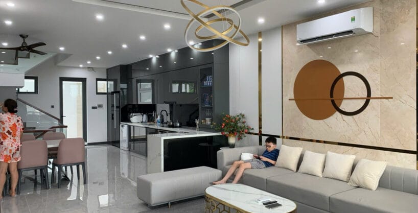 Nhà phố 166m2 Vạn Phúc City góc 2 mặt tiền đường lớn 20m hướng Đông Nam