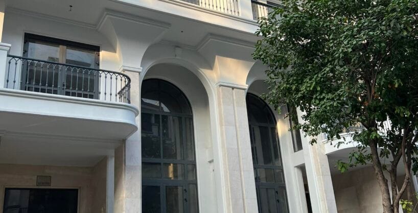Nhà phố 7x20 hầm 4 tầng Vạn Phúc City vị trí đẹp hướng Đông Nam