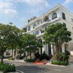 Nhà phố 9x21 hầm 4 tầng Vạn Phúc City hướng Đông Nam sổ hồng