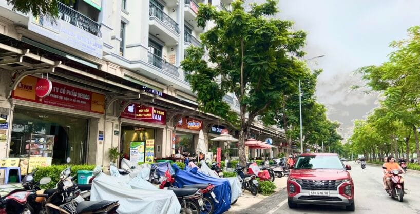 Nhà phố 7m 6 tầng sổ hồng rẻ nhất mặt tiền Nguyễn Thị Nhung kinh doanh đông đúc nhất Vạn Phúc
