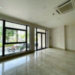 Bán nhà phố 140m2 hầm 5 tầng Vạn Phúc City đối diện công viên Q513